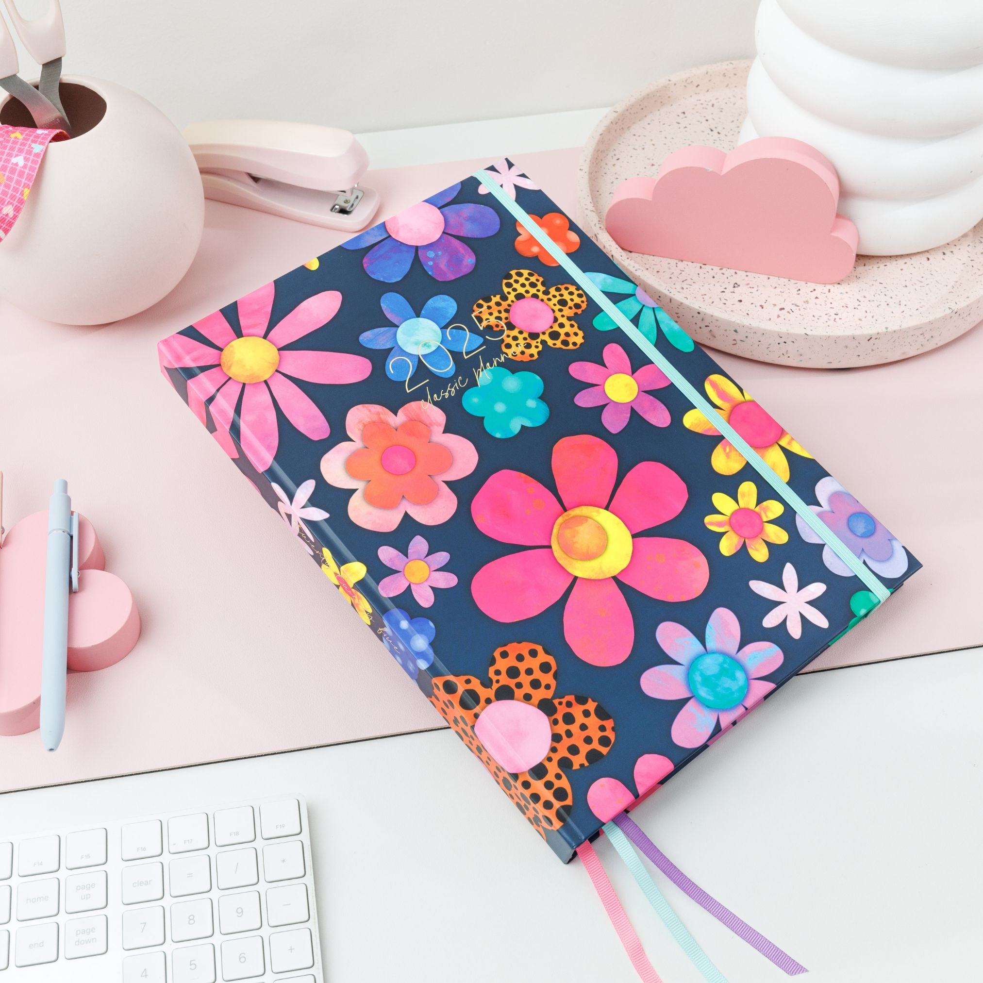 Floral Fun | 2025 Classic Weekly | Brights